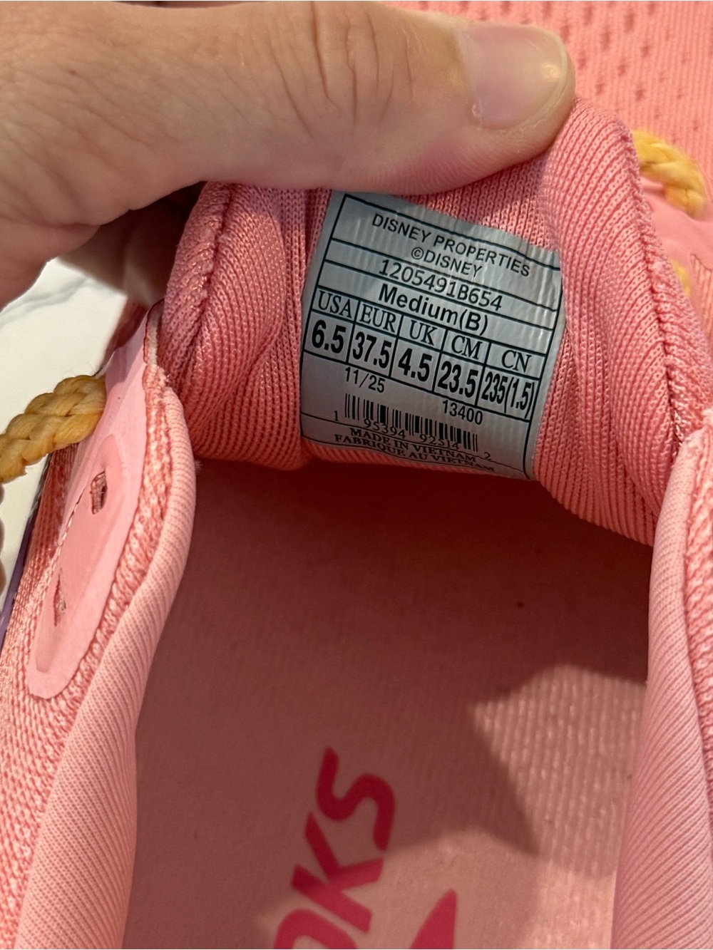 2026 Run Disney x Brooks Ghost 17 Rapunzel Sneakers Size 6.5 - Picture 11 of 11